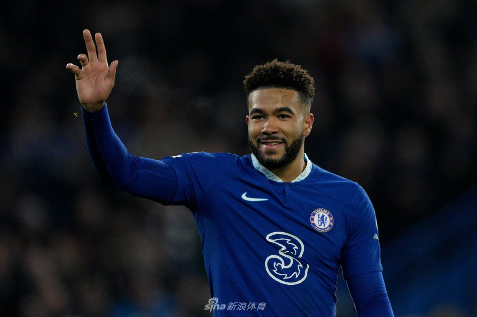 球迷心潮澎 球迷心潮澎