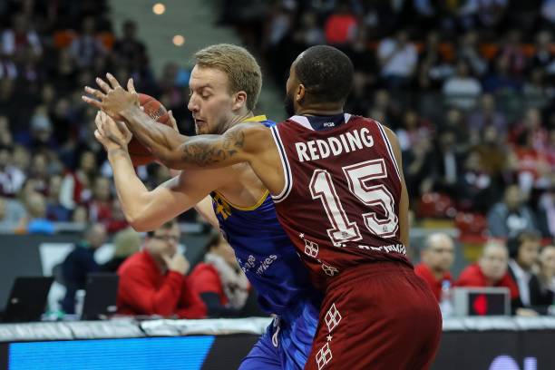 广东队此前 广东队此前