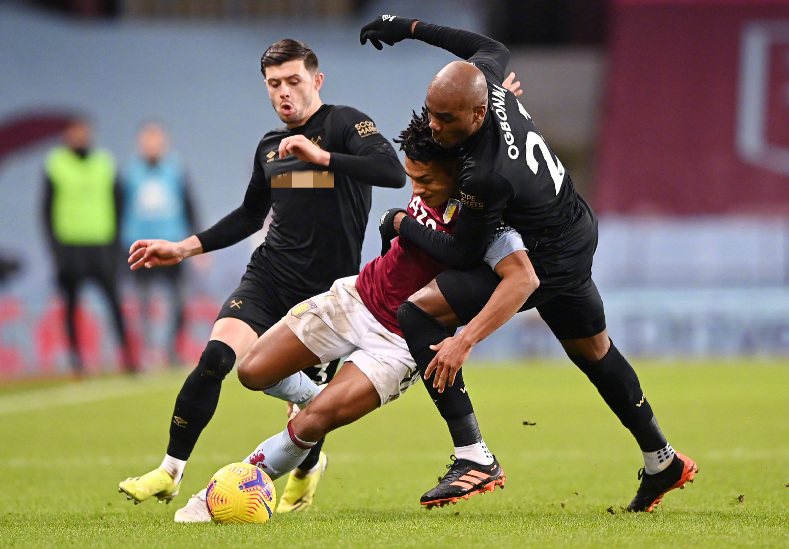 守表现的满 守表现的满